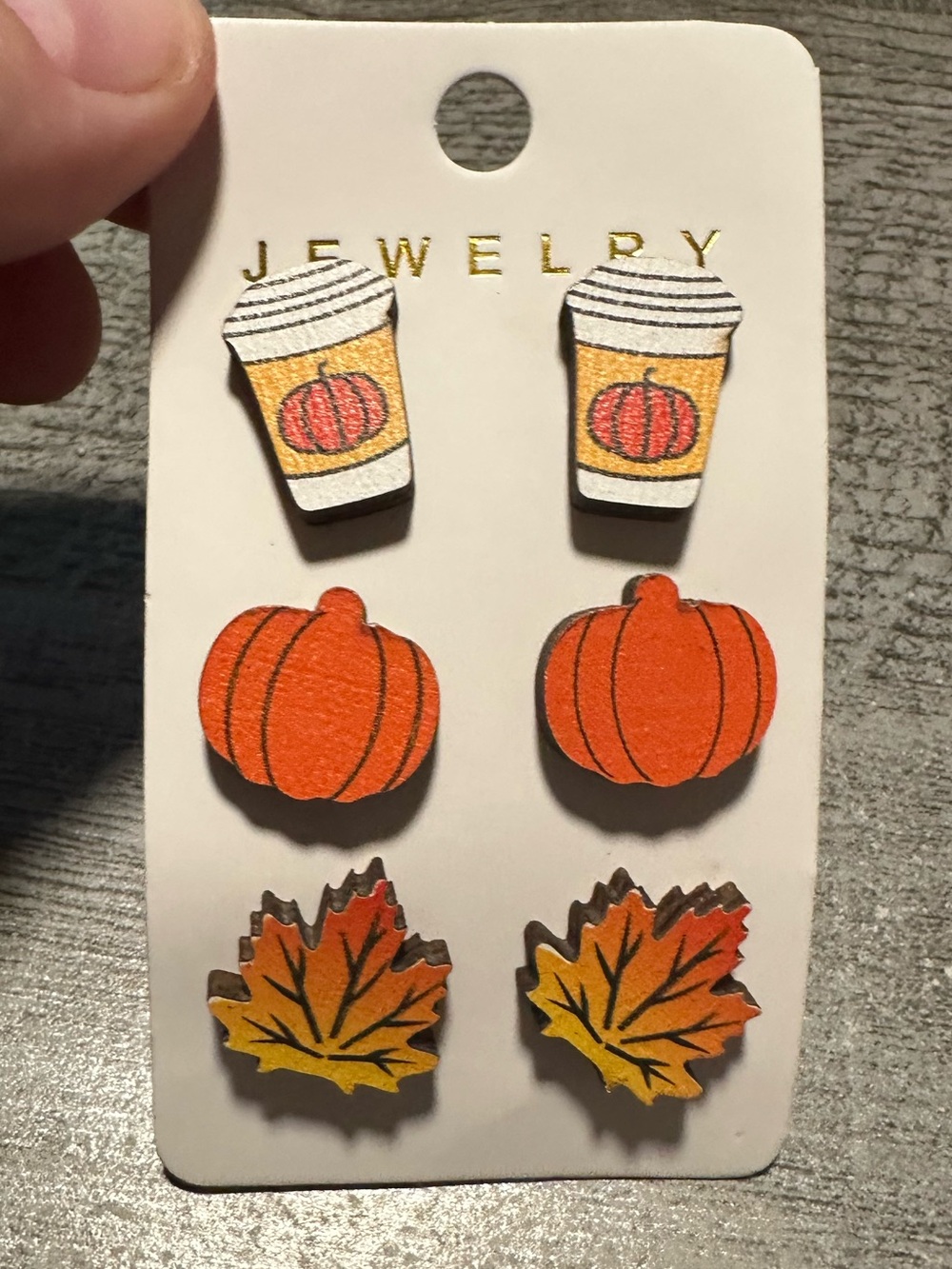 Fall wooden earrings NWT‎
